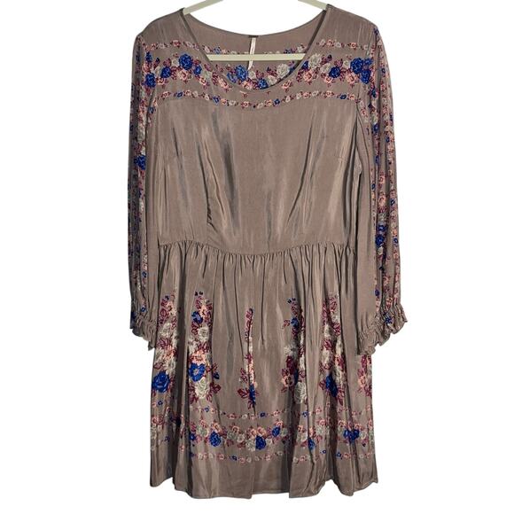 Free People Dresses & Skirts - Free People Floral Babydoll Dress Taupe Long Sleeve Boho Size 10
